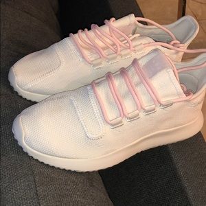 Adidas tubular shadow j us 6